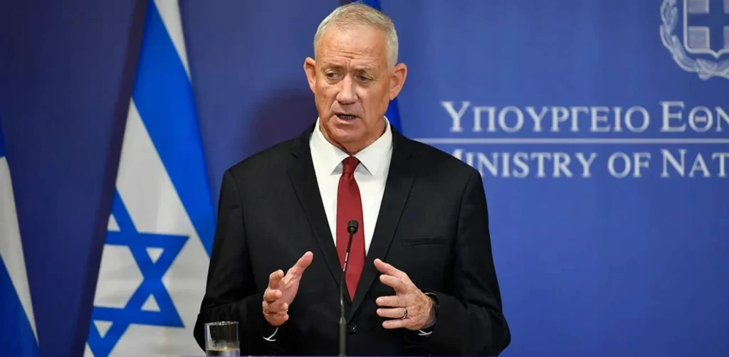 Israel's Minister Benny Resigns