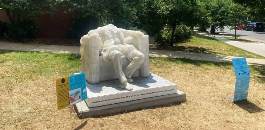 Heatwave Melts Lincoln Statue In Washington DC