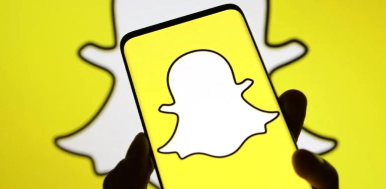 Snapchat Introduces Sponsored Snaps in Chat tab